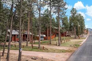 305 N Walnut St, Woodland Park, CO 80863 - Photo 3