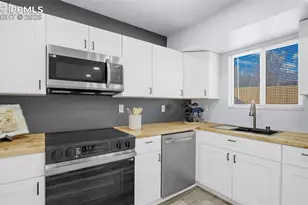 4346 College View Dr, Colorado Springs, CO 80906 - Photo 17