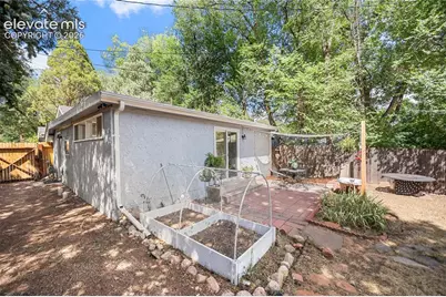 819 Cheyenne Boulevard, Colorado Springs, CO 80905 - Photo 33