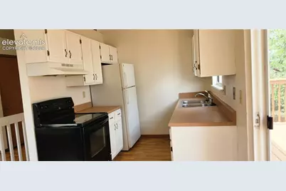 4775 Spacewalk Way, Colorado Springs, CO 80916 - Photo 7