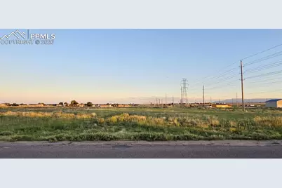 1070 E Sequoya Drive, Pueblo West, CO 81007 - Photo 7