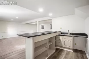 6075 Castlewood Ln, Colorado Springs, CO 80918 - Photo 15