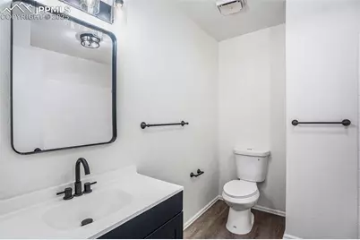 6075 Castlewood Lane, Colorado Springs, CO 80918 - Photo 25