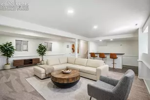 6075 Castlewood Ln, Colorado Springs, CO 80918 - Photo 13