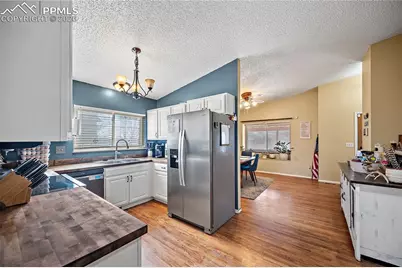 504 Fountain Mesa Road, Fountain, CO 80817 - Photo 7