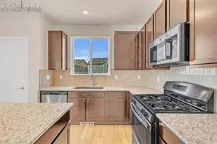 9759 Feathergrass Dr, Colorado Springs, CO 80927 - Photo 11