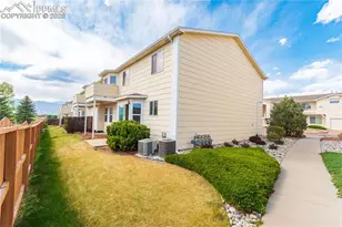 4839 Rusty Nail Point, Colorado Springs, CO 80916 - Photo 5