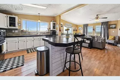 10025 Milne Road, Colorado Springs, CO 80928 - Photo 11