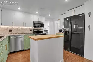 2574 Mt Vernon St, Colorado Springs, CO 80909 - Photo 17
