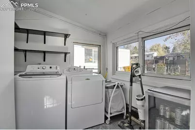 2574 Mount Vernon Street, Colorado Springs, CO 80909 - Photo 27