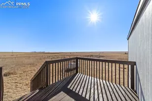 35275 Book Rd, Yoder, CO 80864 - Photo 27
