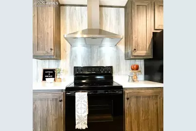 7490 Red Creek Springs Road, Pueblo, CO 81005 - Photo 11