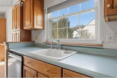 2552 Blazek Loop, Colorado Springs, CO 80918 - Photo 9