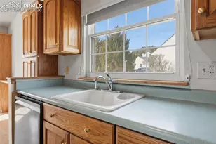 2552 Blazek Loop, Colorado Springs, CO 80918 - Photo 9