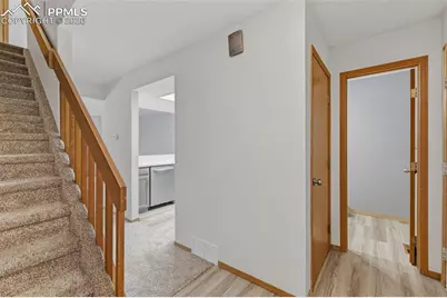 6430 Jonathan Court, Colorado Springs, CO 80918 - Photo 11