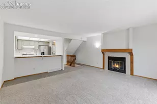 6430 Jonathan Ct, Colorado Springs, CO 80918 - Photo 5