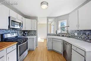 4239 Saunter Dr, Colorado Springs, CO 80920 - Photo 9