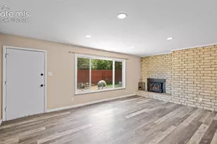 1001 Parkview Blvd, Colorado Springs, CO 80905 - Photo 9