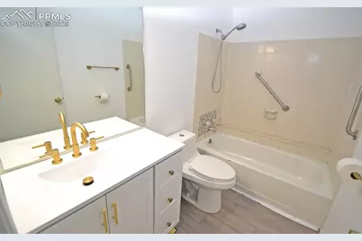 2438 Lexington Village Lane, Colorado Springs, CO 80916 - Photo 25