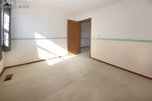 5803 Wisteria Dr, Colorado Springs, CO 80919 - Photo 19