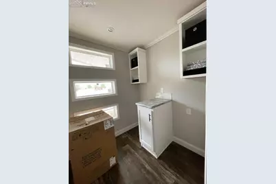 812 Iowa Avenue, Colorado Springs, CO 80909 - Photo 5