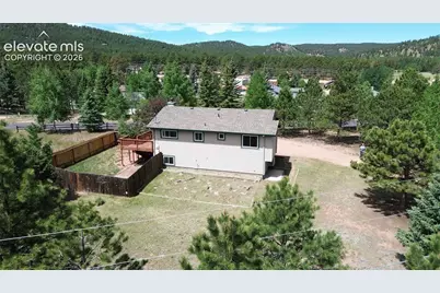 1056 Sundance Circle, Woodland Park, CO 80863 - Photo 3