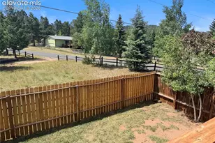 1056 Sundance Cir, Woodland Park, CO 80863 - Photo 35