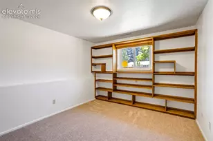 6665 Brook Park Dr, Colorado Springs, CO 80918 - Photo 15