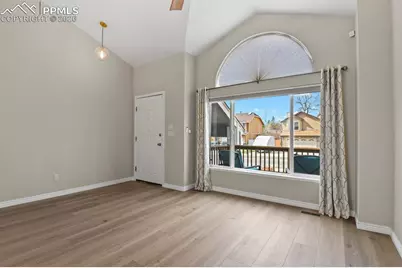 3960 Dolphin Circle, Colorado Springs, CO 80918 - Photo 7