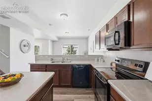 7375 Forest Meadows Ave, Colorado Springs, CO 80908 - Photo 13