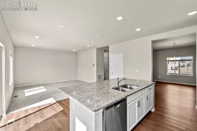 10578 Rolling Peaks Drive, Peyton, CO 80831 - Photo 9