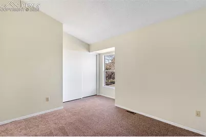 4301 Hunting Meadows Circle, Colorado Springs, CO 80916 - Photo 11