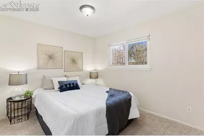 1728 N Chestnut Street, Colorado Springs, CO 80907 - Photo 17