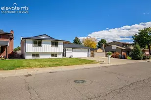 208 Starlite Dr, Pueblo, CO 81005 - Photo 39