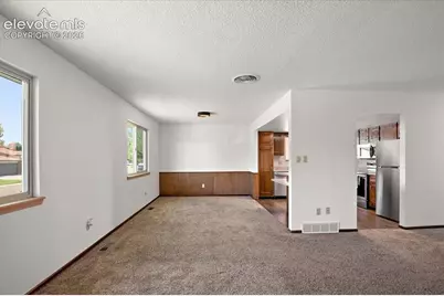 208 Starlite Drive, Pueblo, CO 81005 - Photo 5