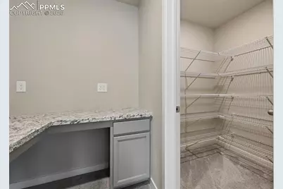 5185 Roundhouse Drive, Colorado Springs, CO 80925 - Photo 25