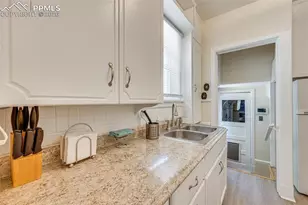 325 W Pitkin Ave, Pueblo, CO 81004 - Photo 9