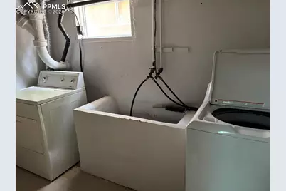 325 W Pitkin Avenue, Pueblo, CO 81004 - Photo 17