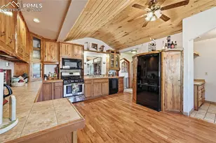 556 Circle Dr, Florissant, CO 80816 - Photo 3
