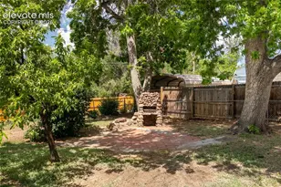 518 Yellowstone Rd, Colorado Springs, CO 80910 - Photo 17