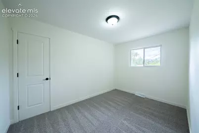 518 Yellowstone Road, Colorado Springs, CO 80910 - Photo 9