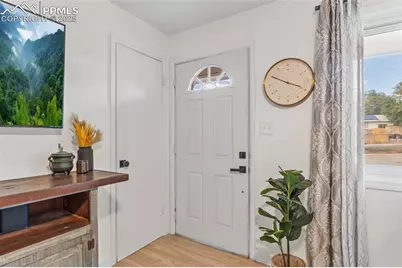 4107 Keats Place, Colorado Springs, CO 80910 - Photo 9