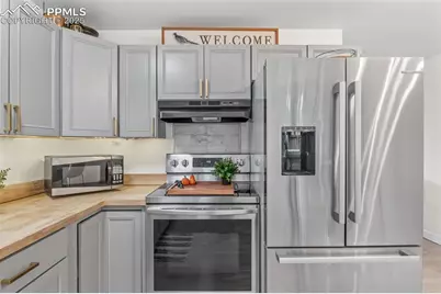 4107 Keats Place, Colorado Springs, CO 80910 - Photo 15