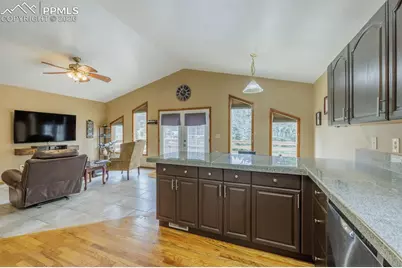 37 Silbani Lane, Florissant, CO 80816 - Photo 13