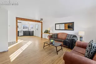 1211 Cumberland St, Colorado Springs, CO 80907 - Photo 7