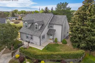 302 Cobblestone Dr, Colorado Springs, CO 80906 - Photo 3