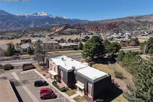 2973 Mesa Rd, Colorado Springs, CO 80904 - Photo 3