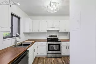 2973 Mesa Rd, Colorado Springs, CO 80904 - Photo 19