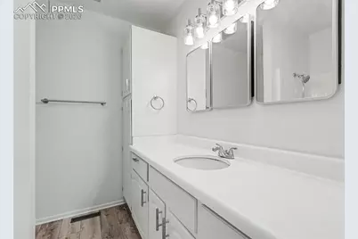 2973 Mesa Road #A, Colorado Springs, CO 80904 - Photo 23