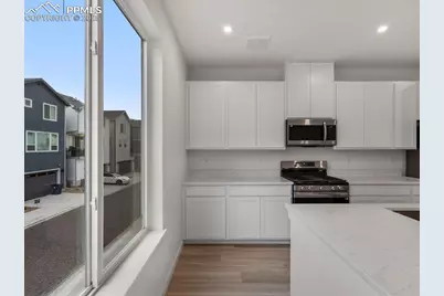 10768 Lewanee Point, Colorado Springs, CO 80908 - Photo 9